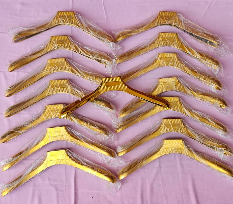 Gold Premium Hangers